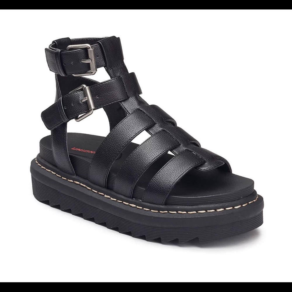 NWT Unionbay Downtown Chunky Sandals